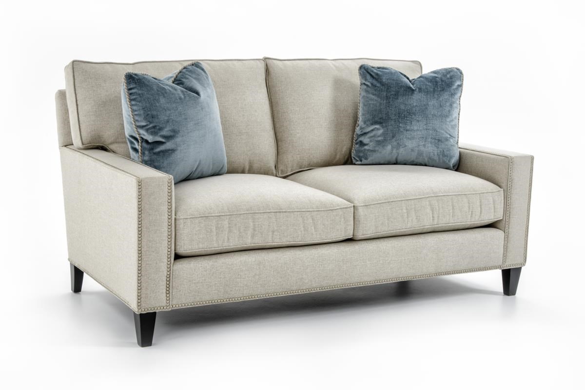 Bernhardt Signature Seating S05512N Customizable Loveseat Baer s